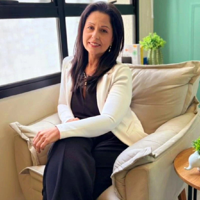 Glaucia Estreano
